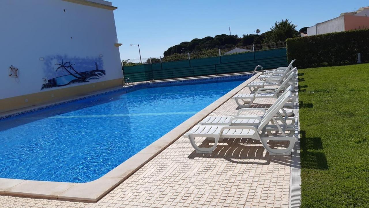 Falesia Beach Villa Olhos de Agua  Bagian luar foto
